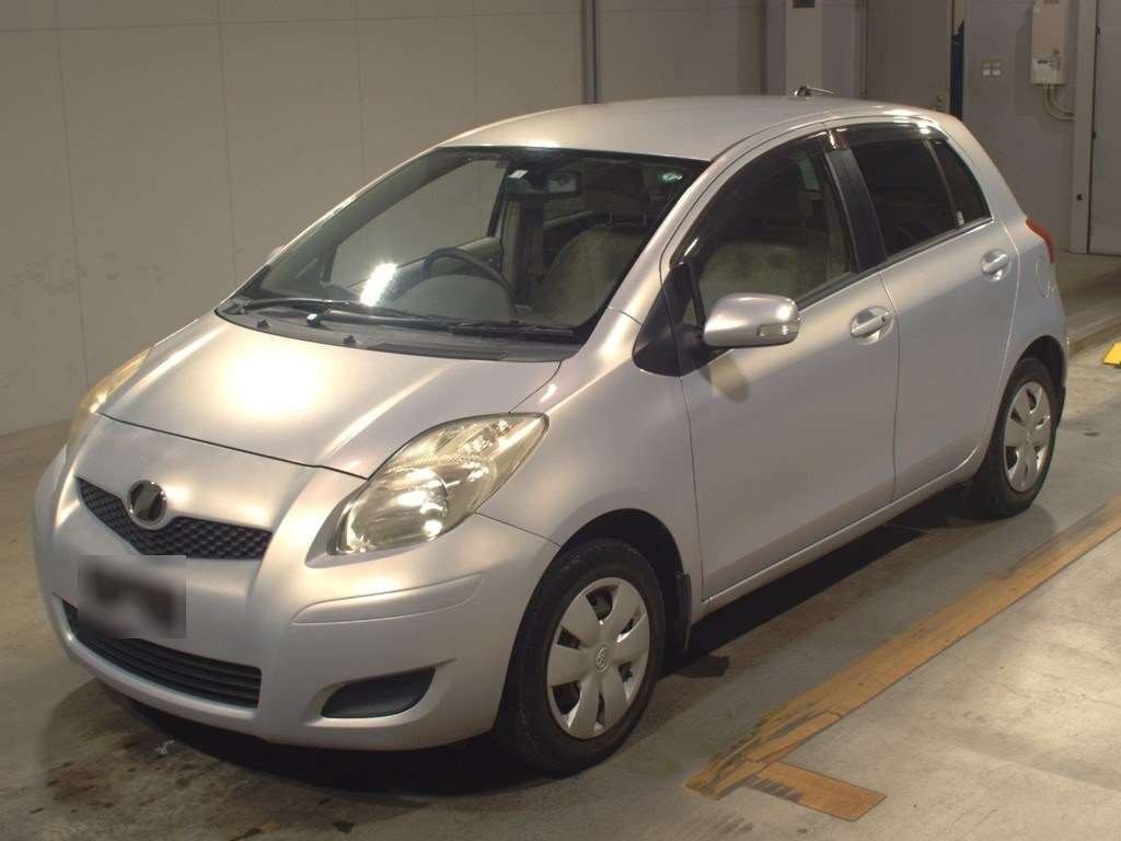 2008 Toyota Vitz SCP90[0]