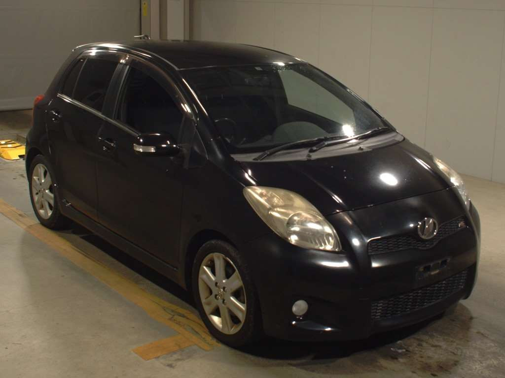 2009 Toyota Vitz NCP91[2]