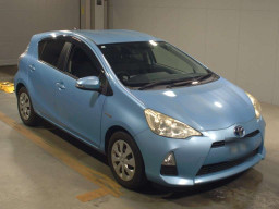 2013 Toyota Aqua