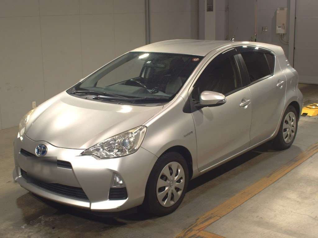 2014 Toyota Aqua NHP10[0]