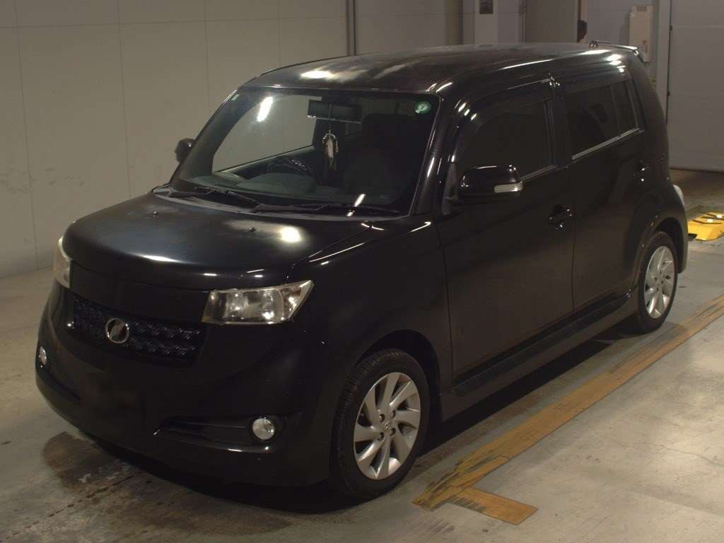 2011 Toyota bB QNC20[0]