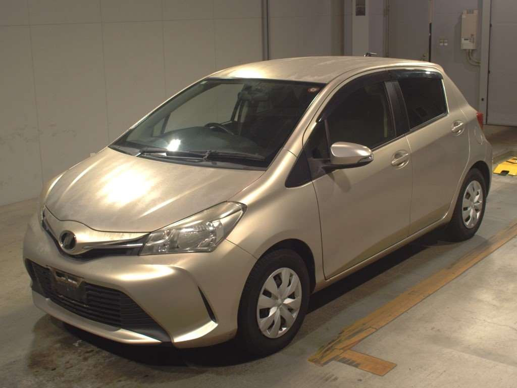 2014 Toyota Vitz NSP130[0]