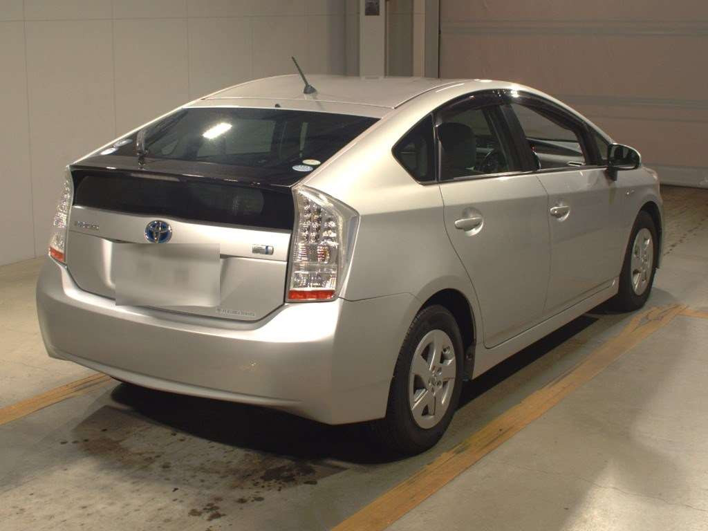 2009 Toyota Prius ZVW30[1]