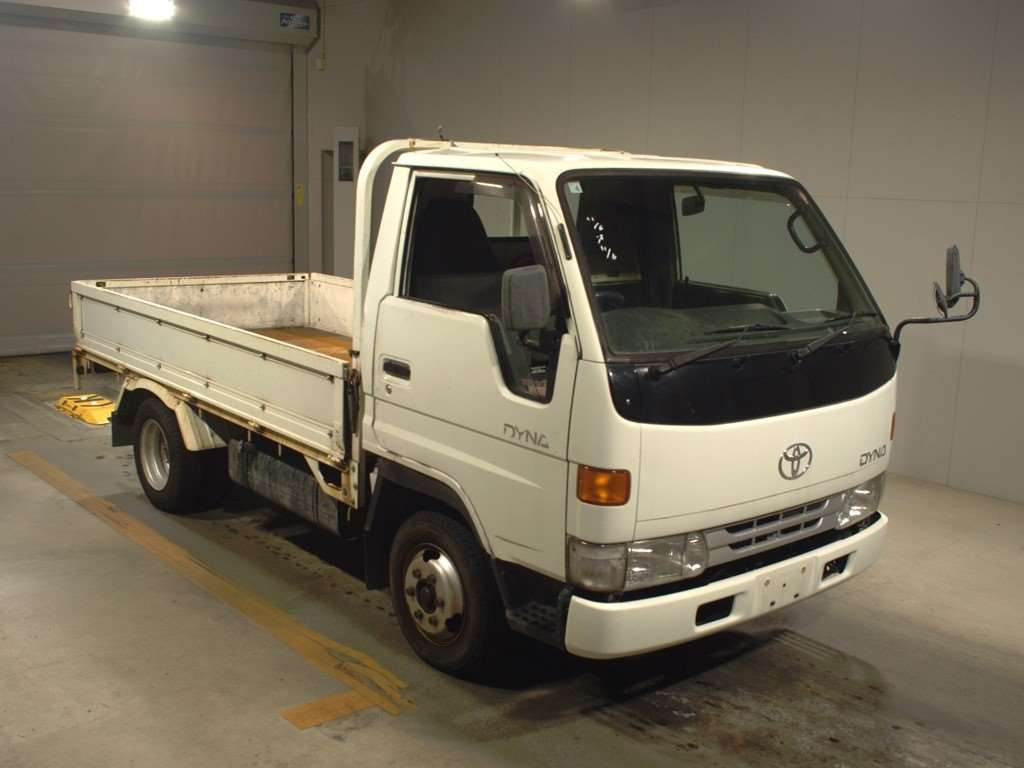 1999 Toyota Dyna Truck YY211[2]