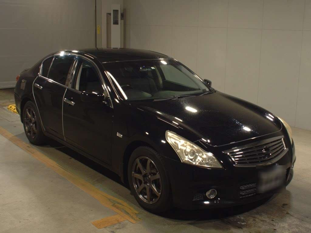 2010 Nissan Skyline V36[2]