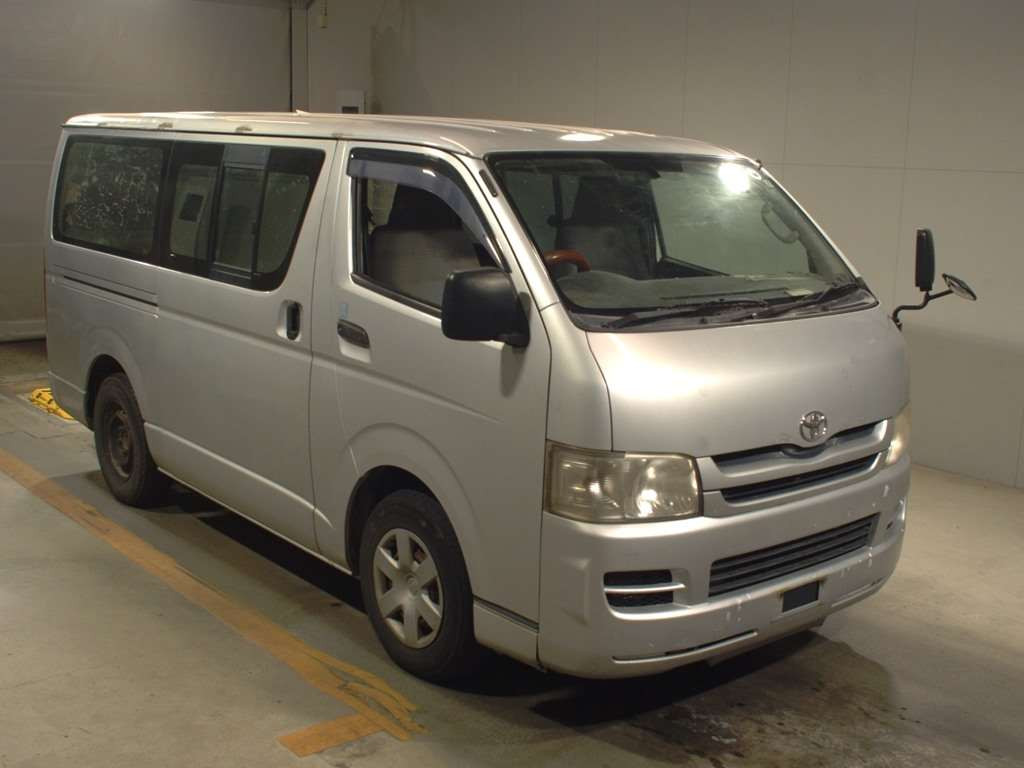 2009 Toyota Regiusace Van KDH201V[2]