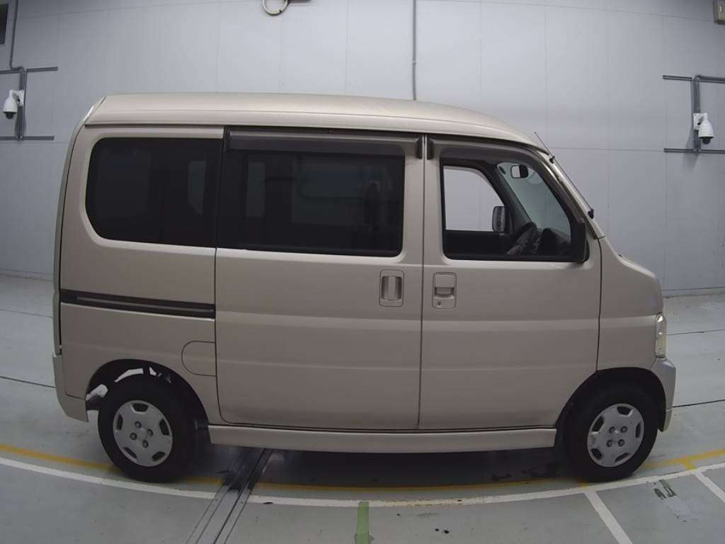 2003 Honda Vamos Hobio HM3[2]