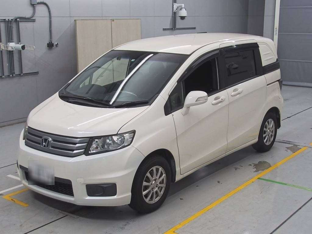 2012 Honda Freed Spike GB3[0]