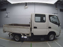 2004 Toyota Toyoace Truck