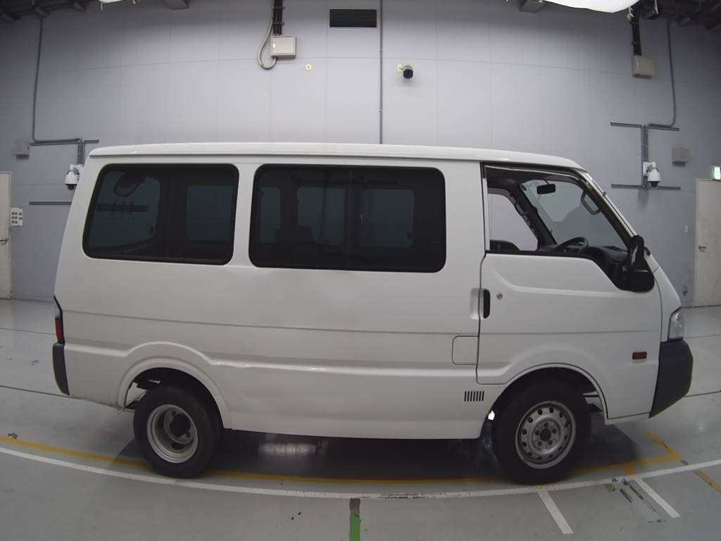 2014 Mazda Bongo Van SKP2V[2]