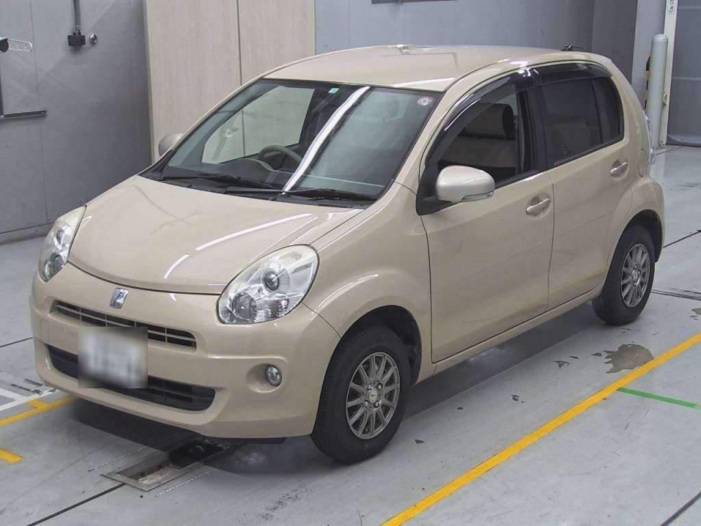 2010 Toyota Passo KGC30[0]