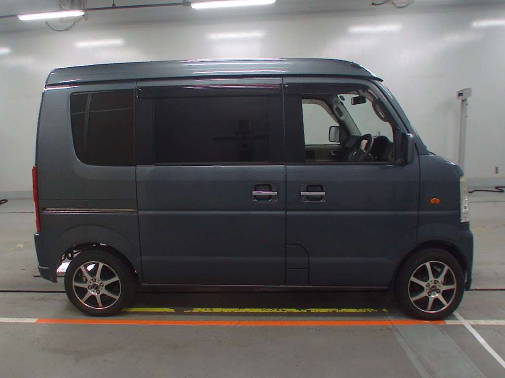 2006 Suzuki Every Wagon DA64W[2]