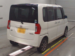 2014 Daihatsu Tanto