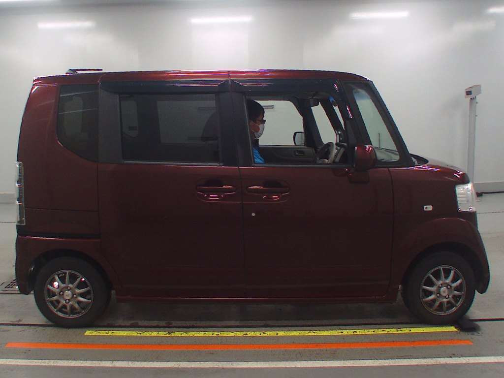 2012 Honda N-BOX JF1[2]