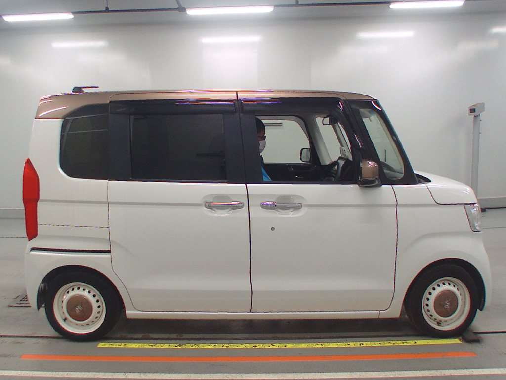 2019 Honda N-BOX JF3[2]