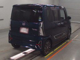 2020 Daihatsu Tanto Custom