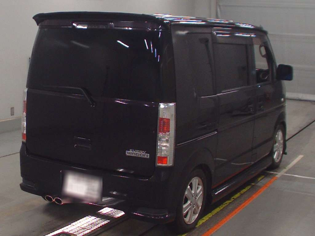 2012 Suzuki Every Wagon DA64W[1]