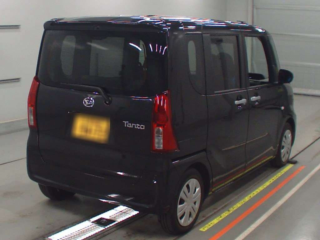 2022 Daihatsu Tanto LA650S[1]