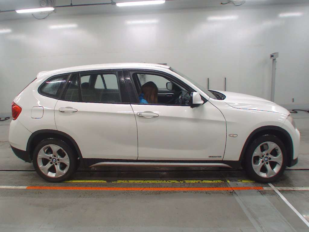 2010 BMW X1 VL18[2]