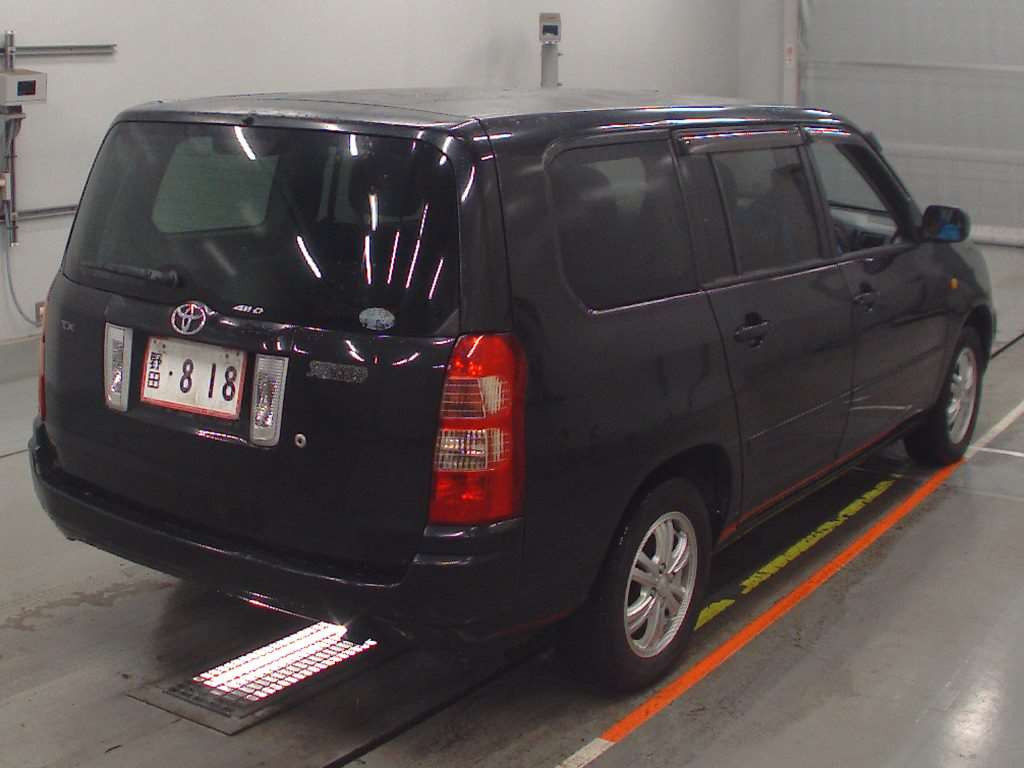 2005 Toyota Succeed Wagon NCP59G[1]