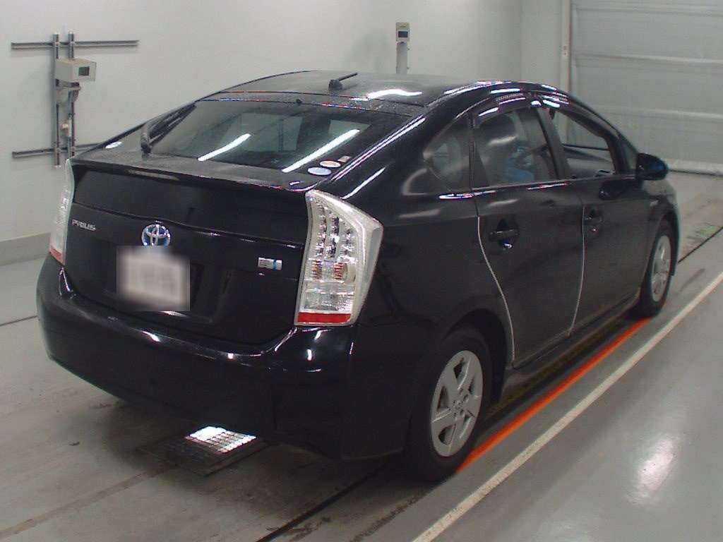 2009 Toyota Prius ZVW30[1]