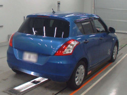 2013 Suzuki Swift