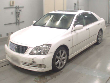 2004 Toyota Crown