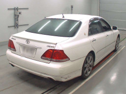 2004 Toyota Crown