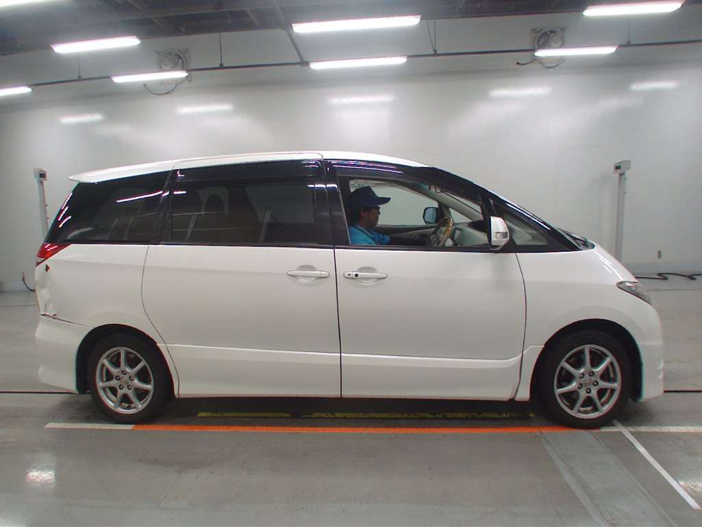 2007 Toyota Estima ACR50W[2]