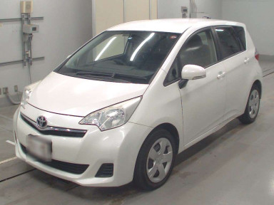 2012 Toyota Ractis