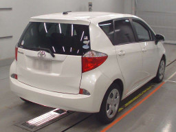 2012 Toyota Ractis