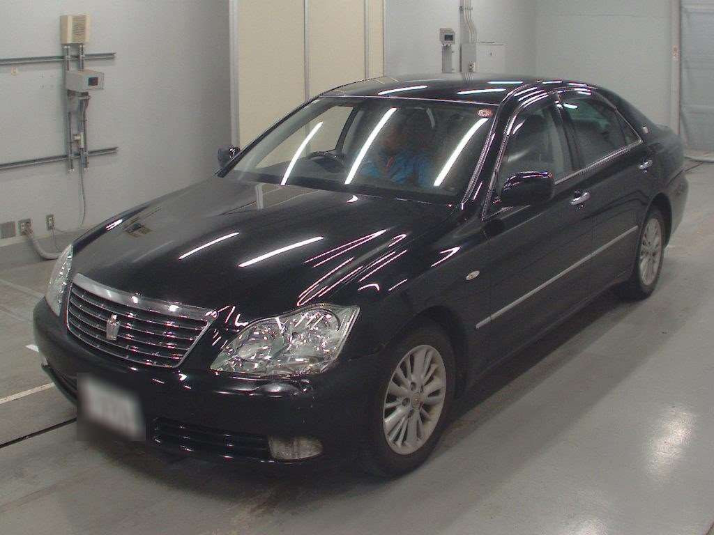 2004 Toyota Crown GRS180[0]