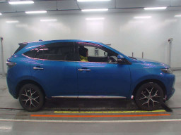 2017 Toyota Harrier