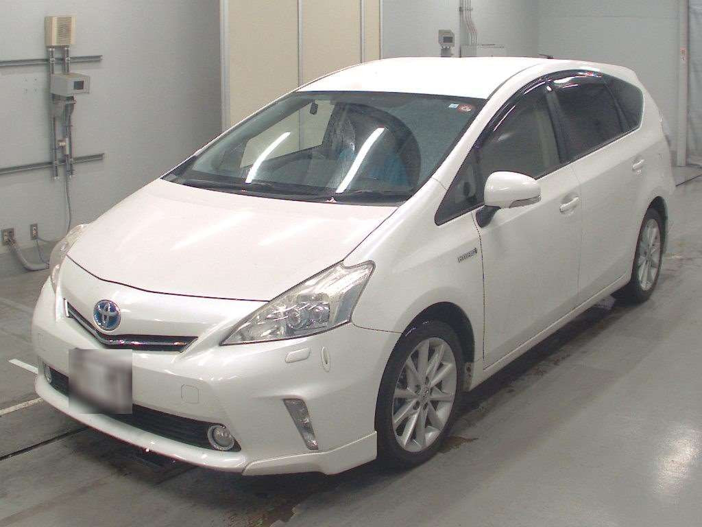 2012 Toyota Prius alpha ZVW41W[0]