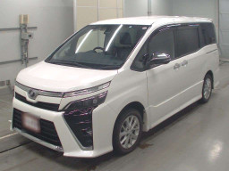 2020 Toyota Voxy