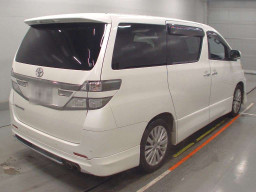 2012 Toyota Vellfire