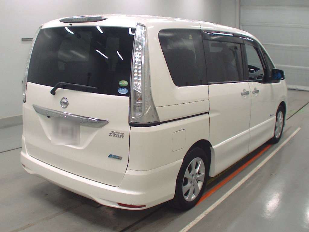 2013 Nissan Serena HFC26[1]