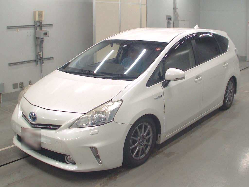 2012 Toyota Prius alpha ZVW40W[0]