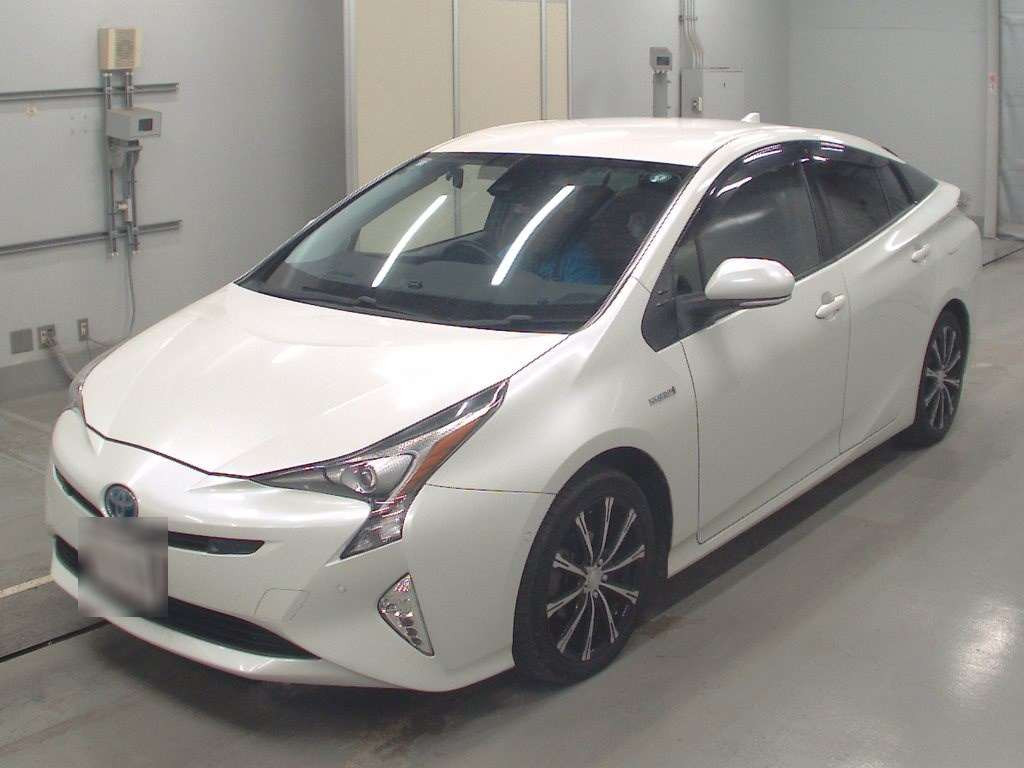 2016 Toyota Prius ZVW55[0]