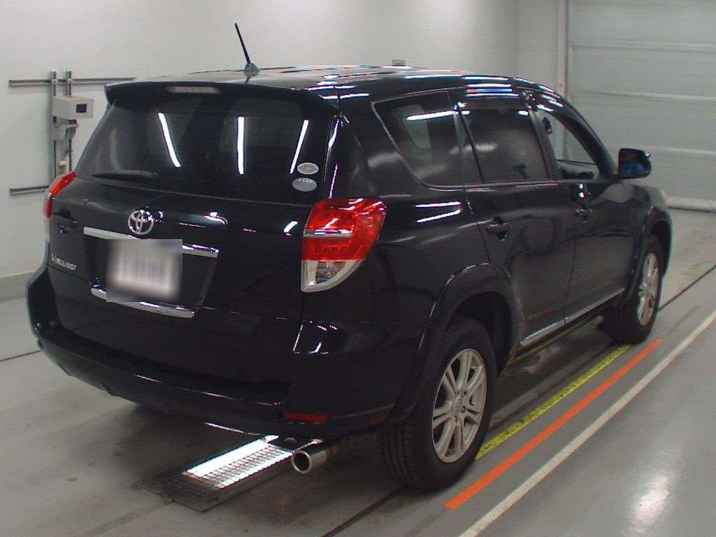 2011 Toyota Vanguard ACA38W[1]