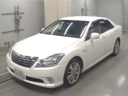 2011 Toyota Crown Hybrid