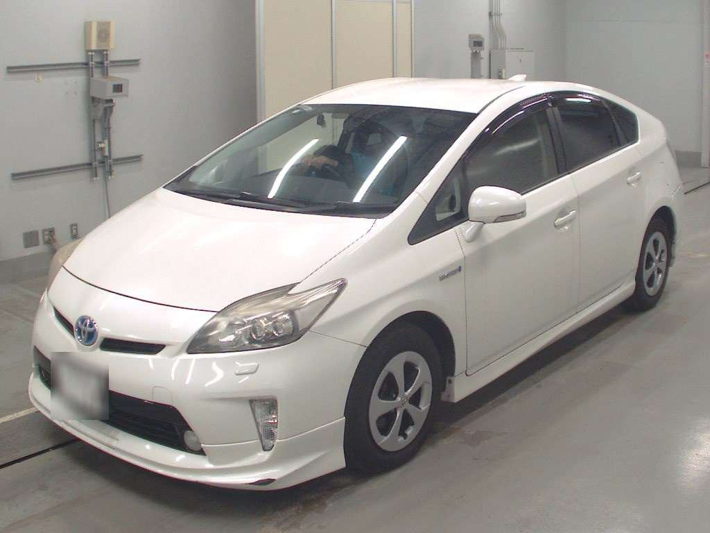 2013 Toyota Prius ZVW30[0]