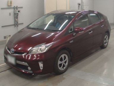 2013 Toyota Prius PHV