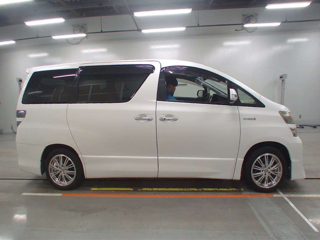 2012 Toyota Vellfire Hybrid ATH20W[2]