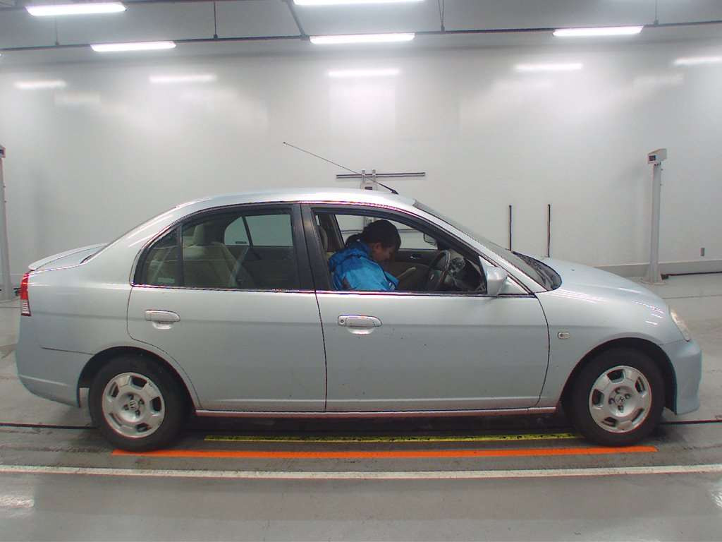 2003 Honda Civic Hybrid ES9[2]