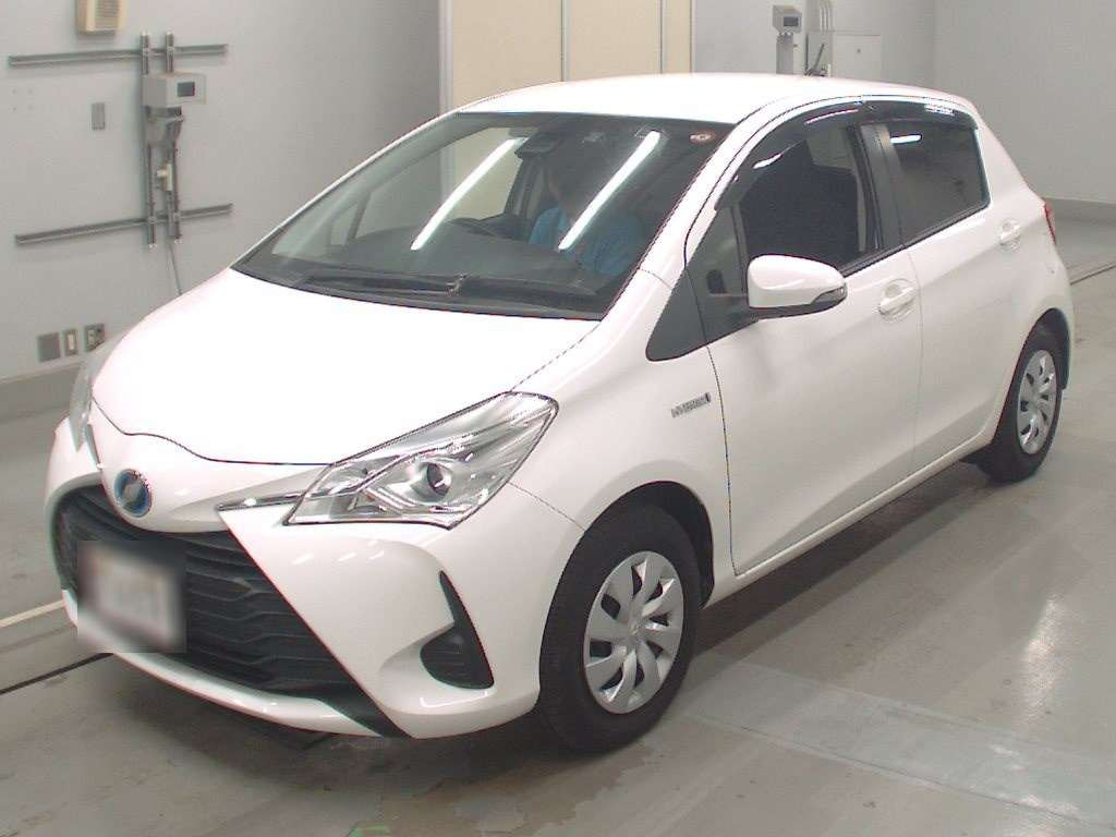 2019 Toyota Vitz NHP130[0]