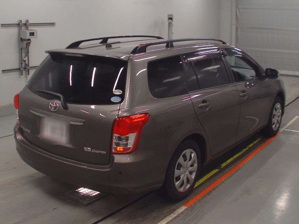 2010 Toyota Corolla Fielder NZE141G[1]