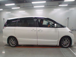 2006 Toyota Estima