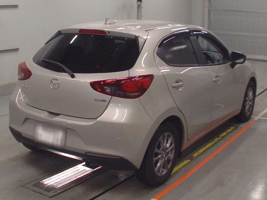 2023 Mazda Mazda2 DJLFS[1]