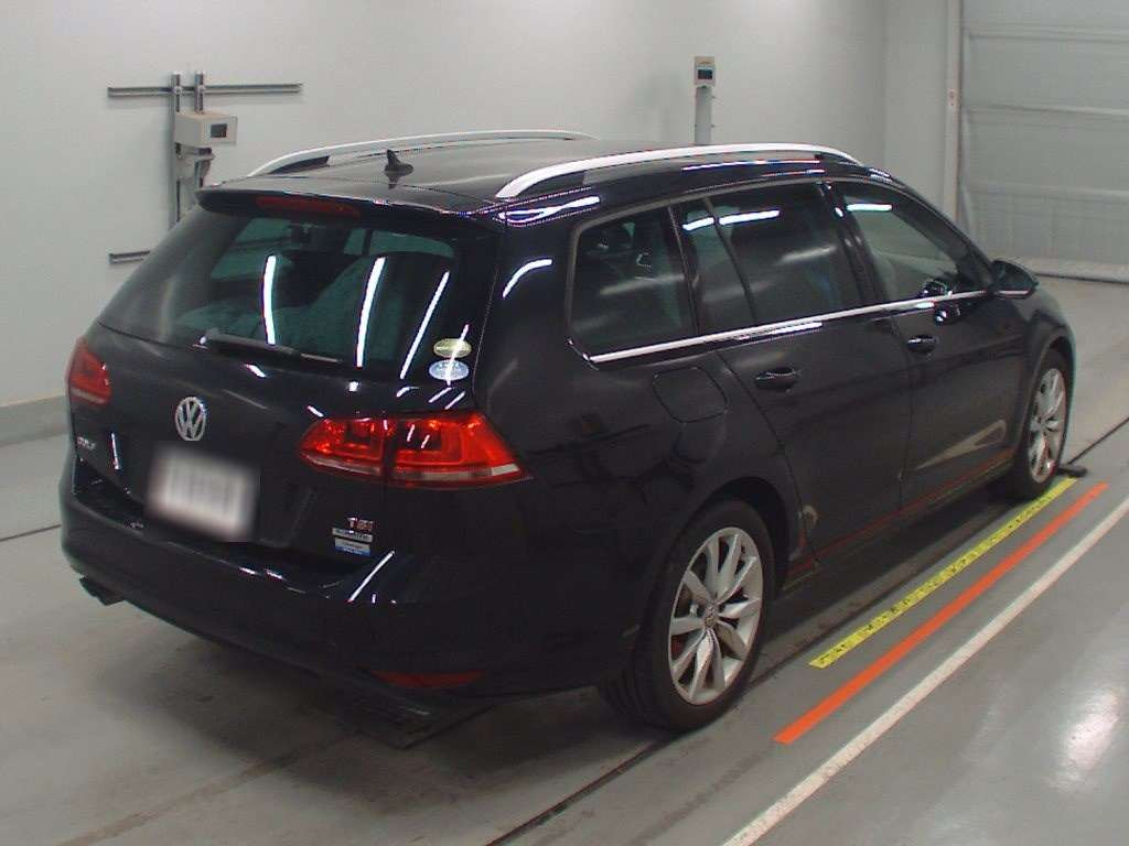 2014 Volkswagen Golf Variant AUCHP[1]